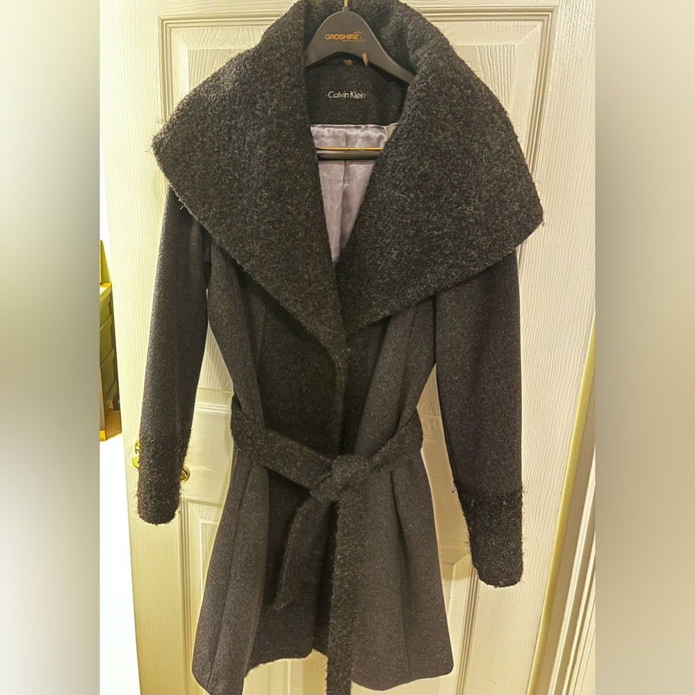 Calvin Klein Shawl Wrap Coat; Size: S